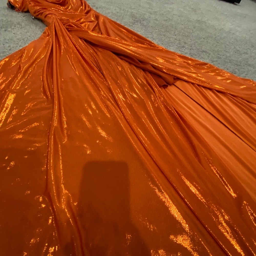 Off shoulders . Elegant Orange Evening Gown NWT Turkish brand - Picture 10 of 11